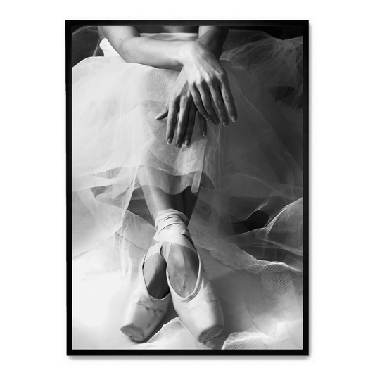 L'Attesa Poster | Fine Art Decor | Wall Art Print | Home Decor Artwork | Elegant Visual Art | Stylish Interior Decoration