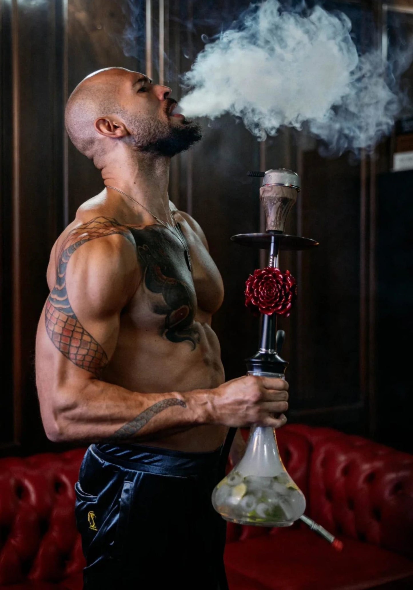 ANDREW TATE RELAXING WITH HOOKAH