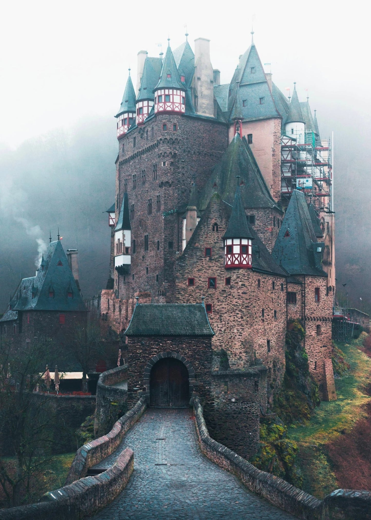 THE ELTZ MAJESTY