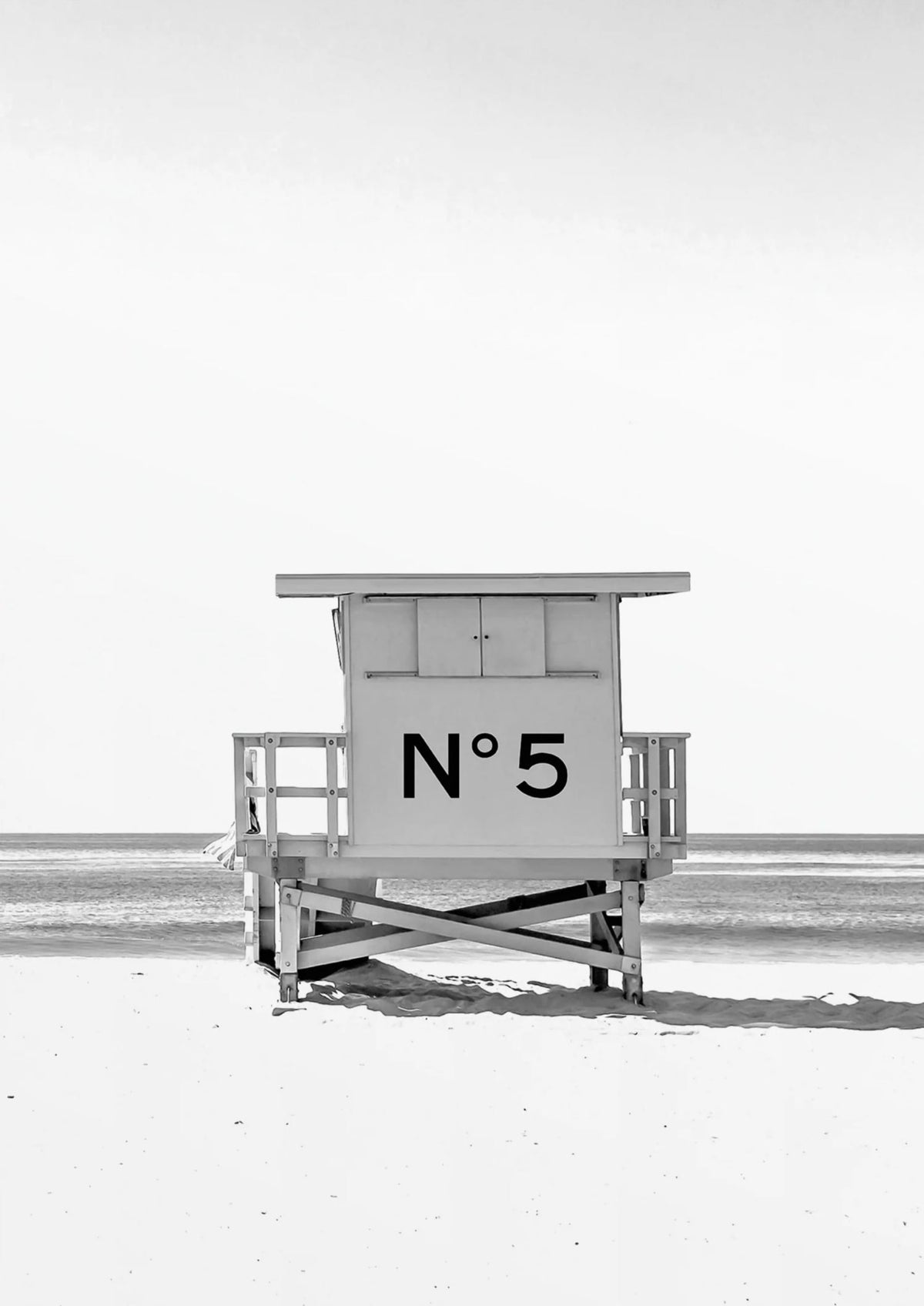 CHANEL BEACH CABIN