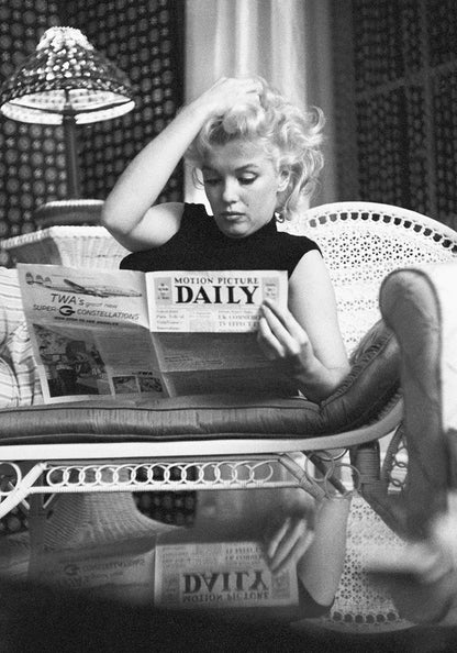 Marilyn Monroe | Iconic Reading Scene | Vintage Photo