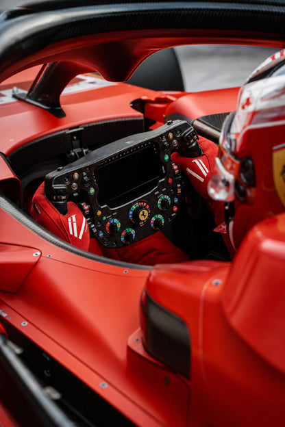 FERRARI COCKPIT