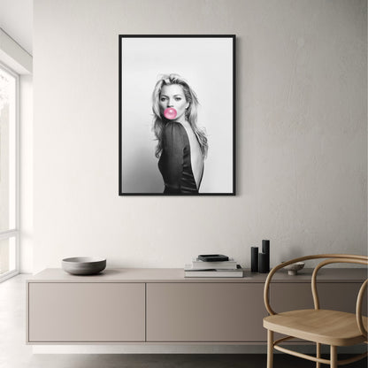 Kate Moss | Bubblegum Fashion Portrait