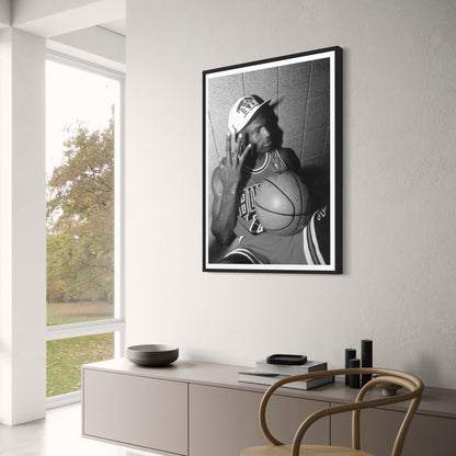 Michael Jordan | Iconic 3 Fingers | Basketball Legend