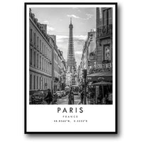 EIFFEL TOWER ROMANCE