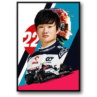 YUKI TSUNODA: F1 LEGEND RACER HELMET