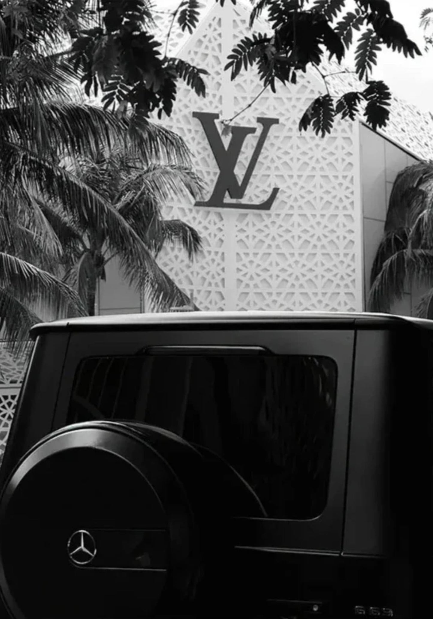 Louis Vuitton | Mercedes G500 | Luxury Fashion Illustration