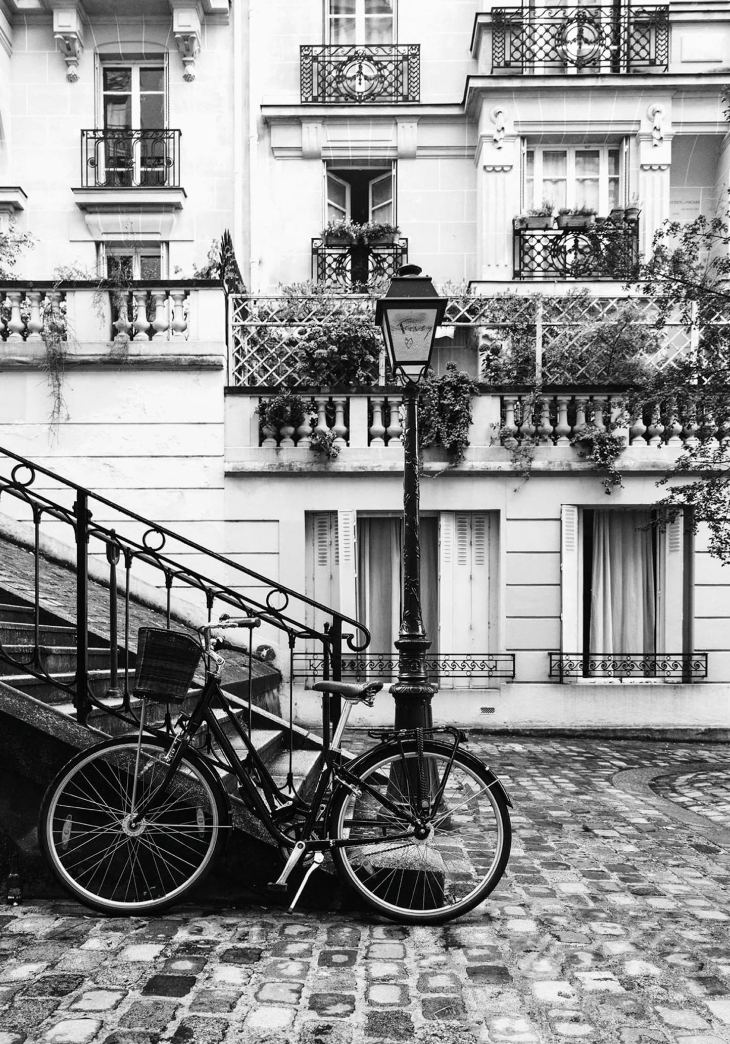 Vintage Paris Street Scene | Urban Landscape Illustration