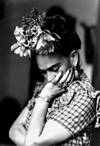 Frida Kahlo Portrait | Floral Accents | Vibrant Colors