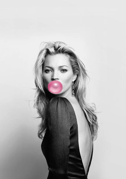 Kate Moss | Bubblegum Fashion Portrait